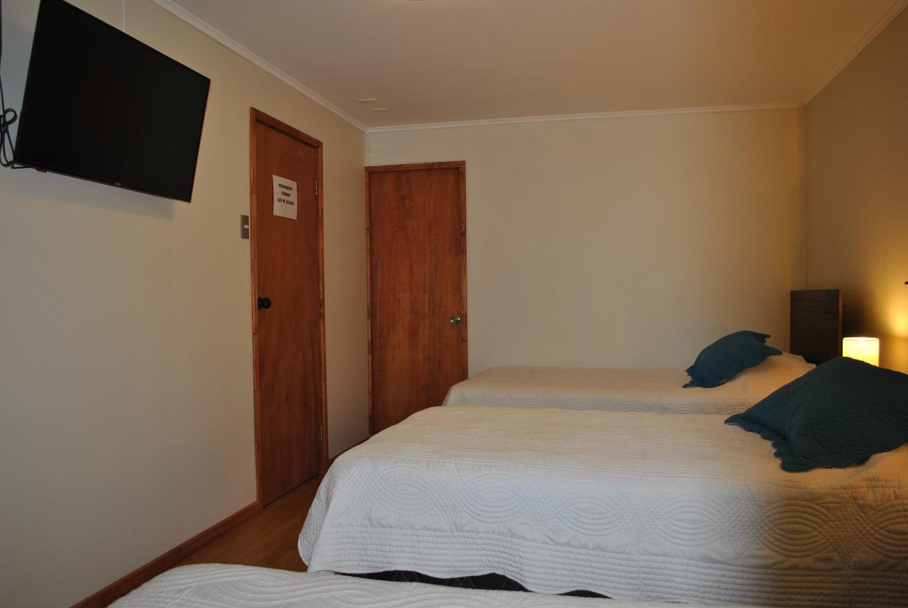 Hostal Iros Temuco Buitenkant foto